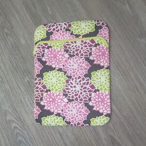 ❤️5/$25 Macbeth Collection Laptop Case Floral Laptop Sleeve Pink Green Design